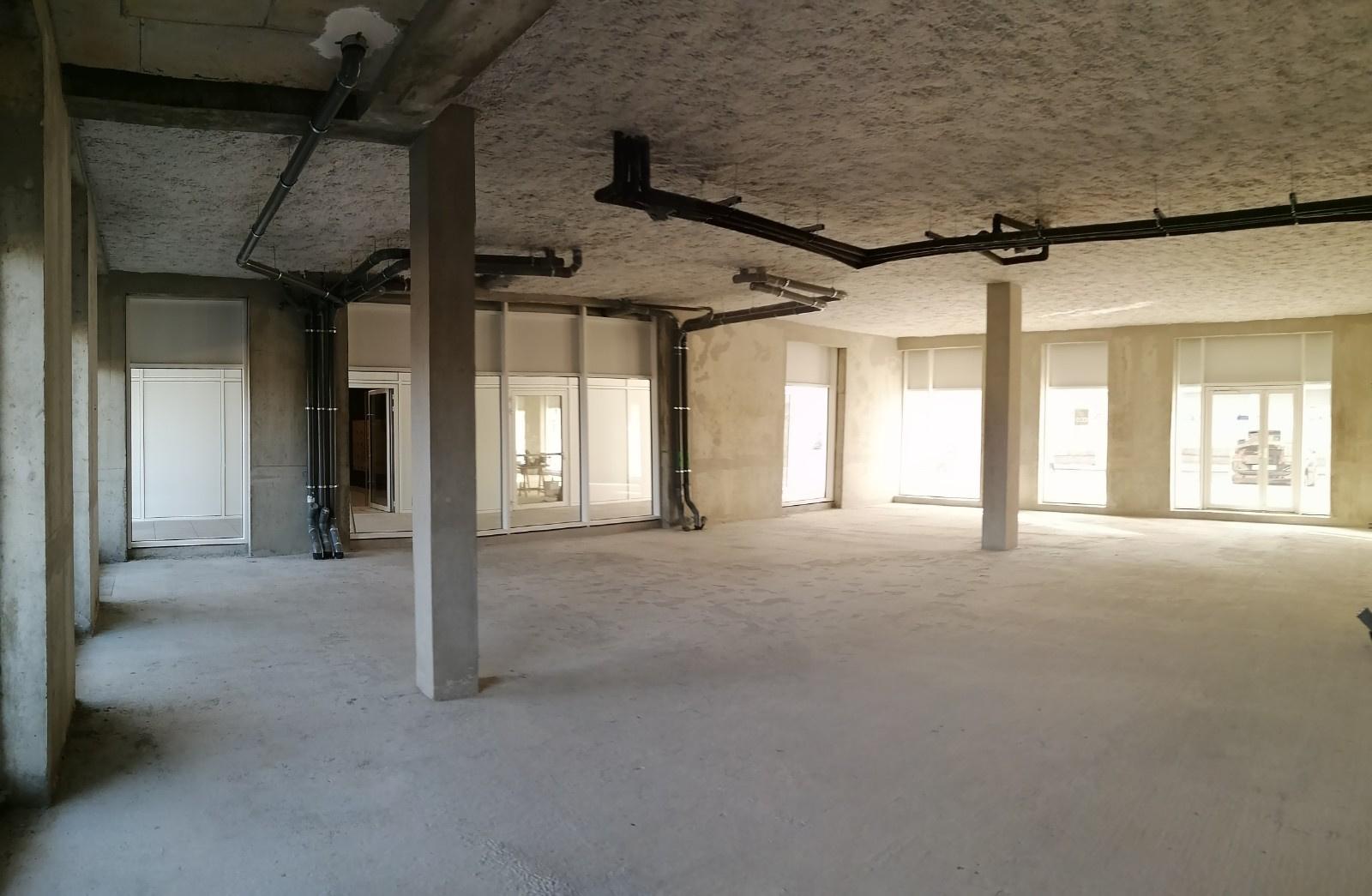 local commercial 142,75 m2  